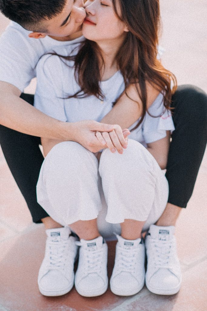 découvrez les clés du bonheur et apprenez à cultiver la joie au quotidien. explorez des conseils pratiques, des inspirations et des perspectives pour transformer votre vie en un voyage vers l'épanouissement et la sérénité.