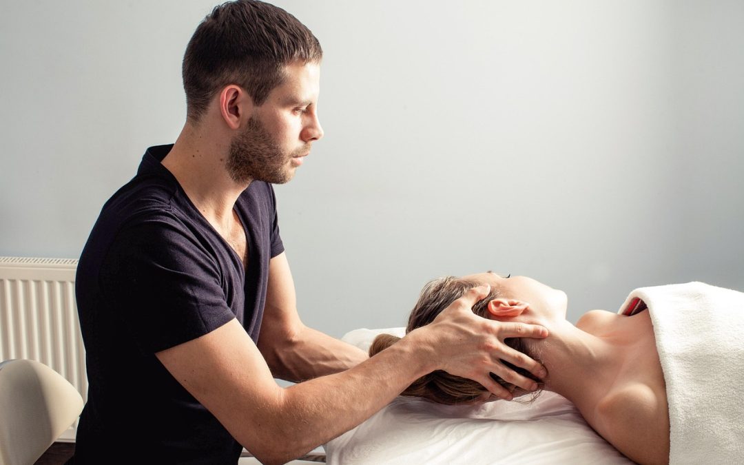 Devenir thérapeute : étapes essentielles pour réussir dans cette profession