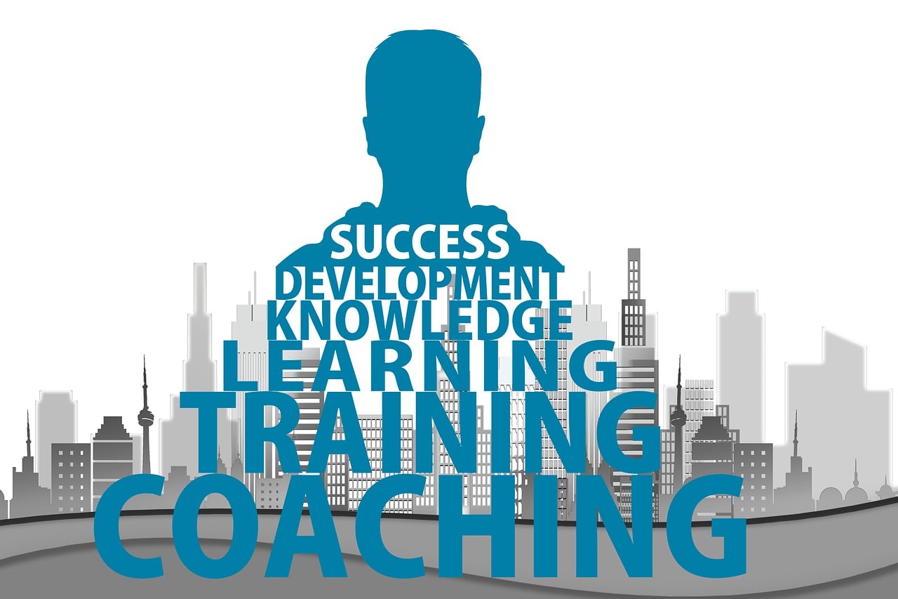 coach en développement personnel dédié à votre épanouissement, vous accompagnant pour atteindre vos objectifs et renforcer votre confiance en vous.
